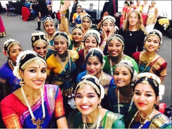 Narendra Modi UK visit 2015: Pics of electric atmosphere at Wembley Stadium for 'UKWelcomesModi' community reception UK Indian Bharat Natyam dance artists all set for their grand performance to welcome Indian PM Modi